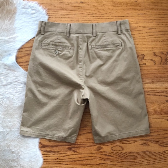 10" Ultimate Slim Stretch Shorts - Picture 2 of 6